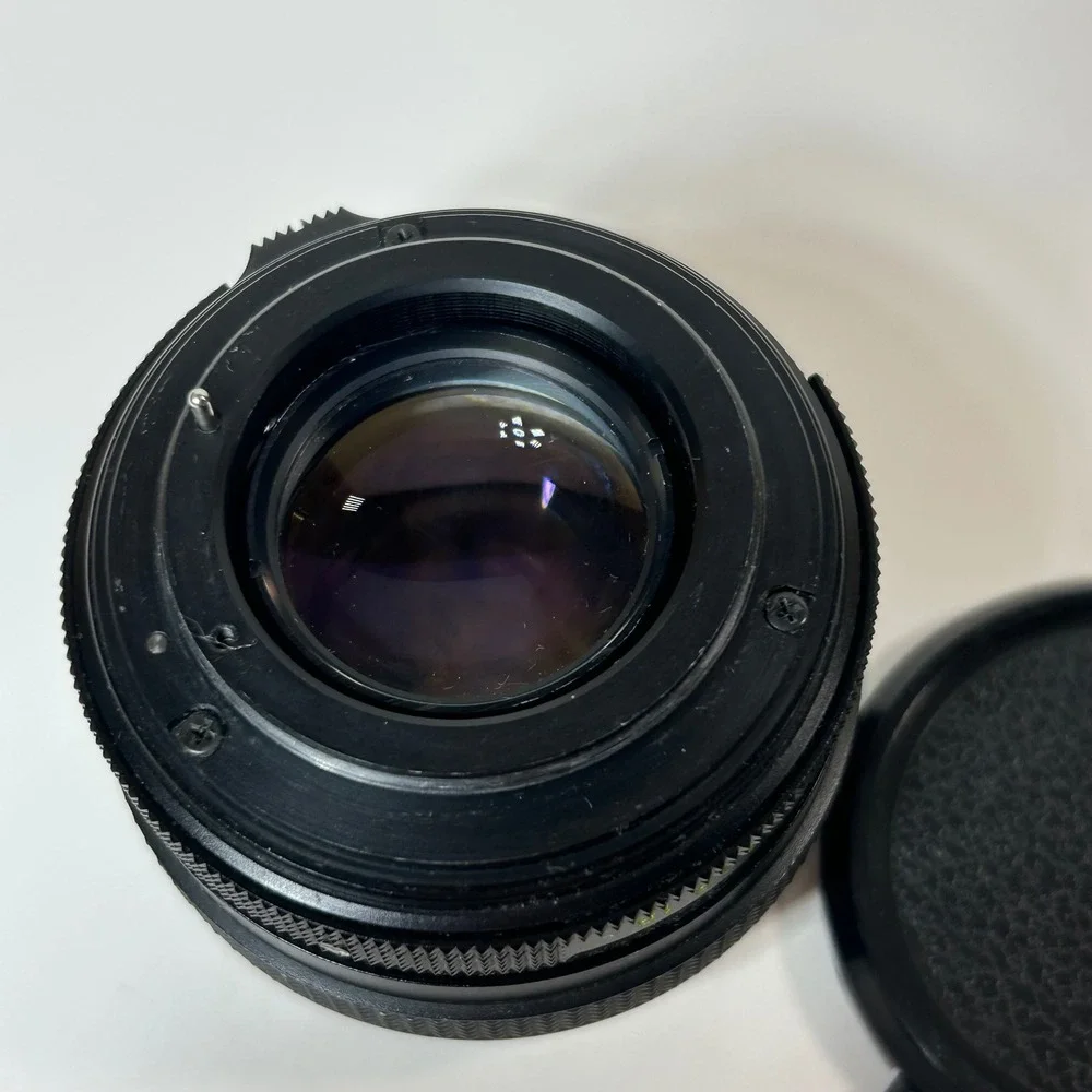 Petri CC Auto 55mm f/1.8 Prime Lens Japan - Minor Internal Dust (698651)